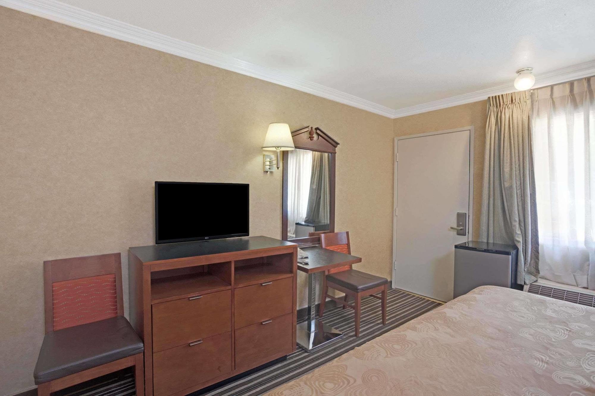 Buena Park Inn מראה חיצוני תמונה